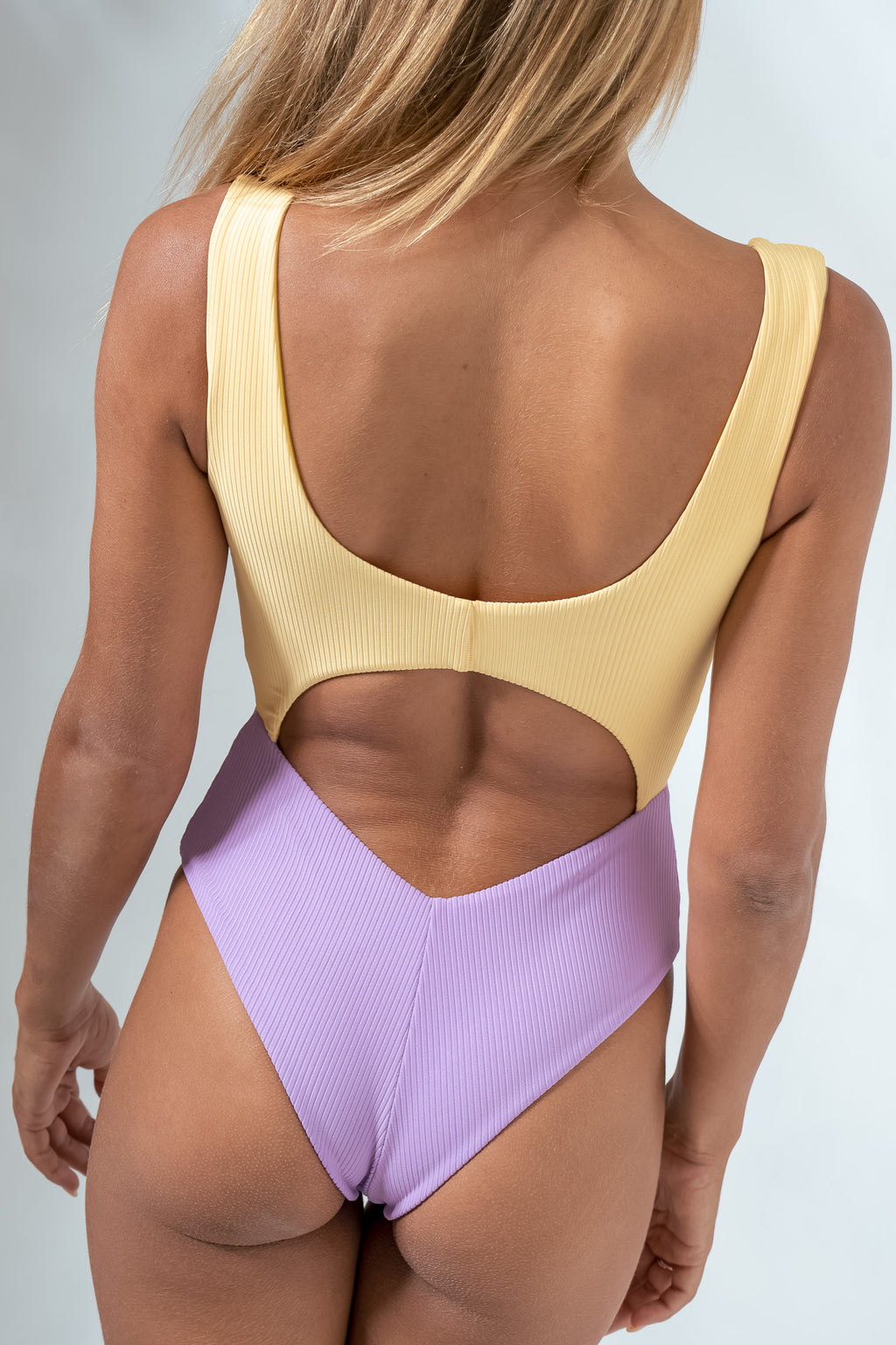 Cut-Out Eco Rib